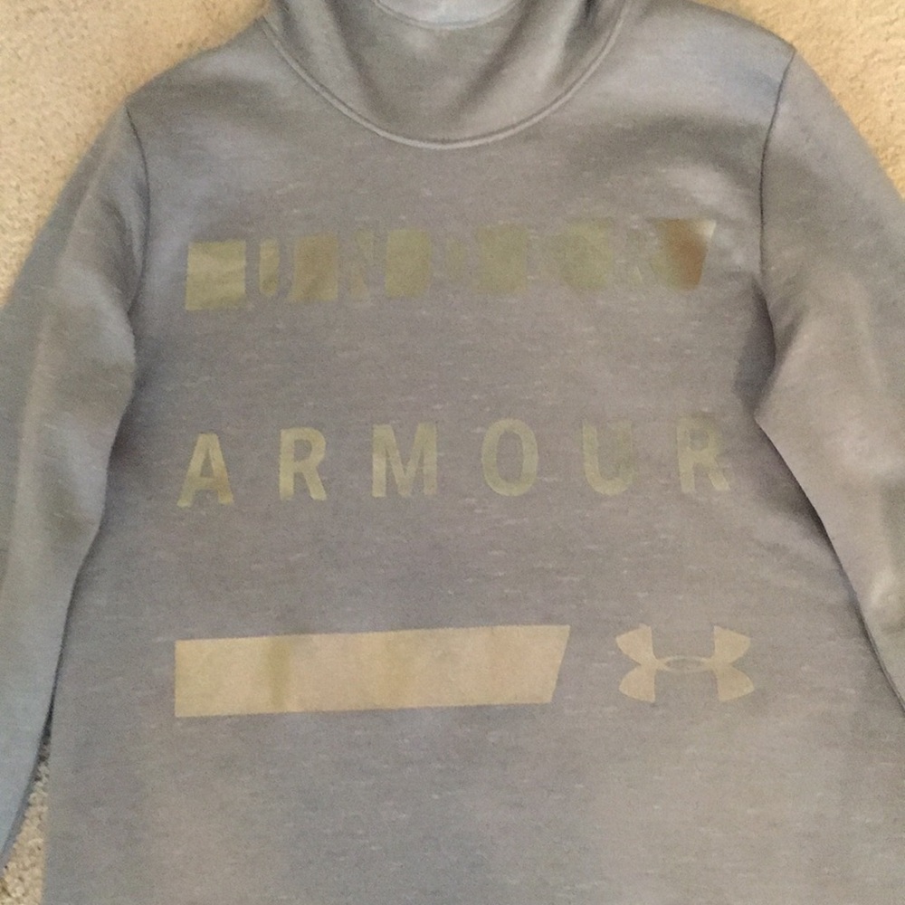 Under Armour-NWT-Lady’s Hoodie-Size Small - Picture 5 of 9
